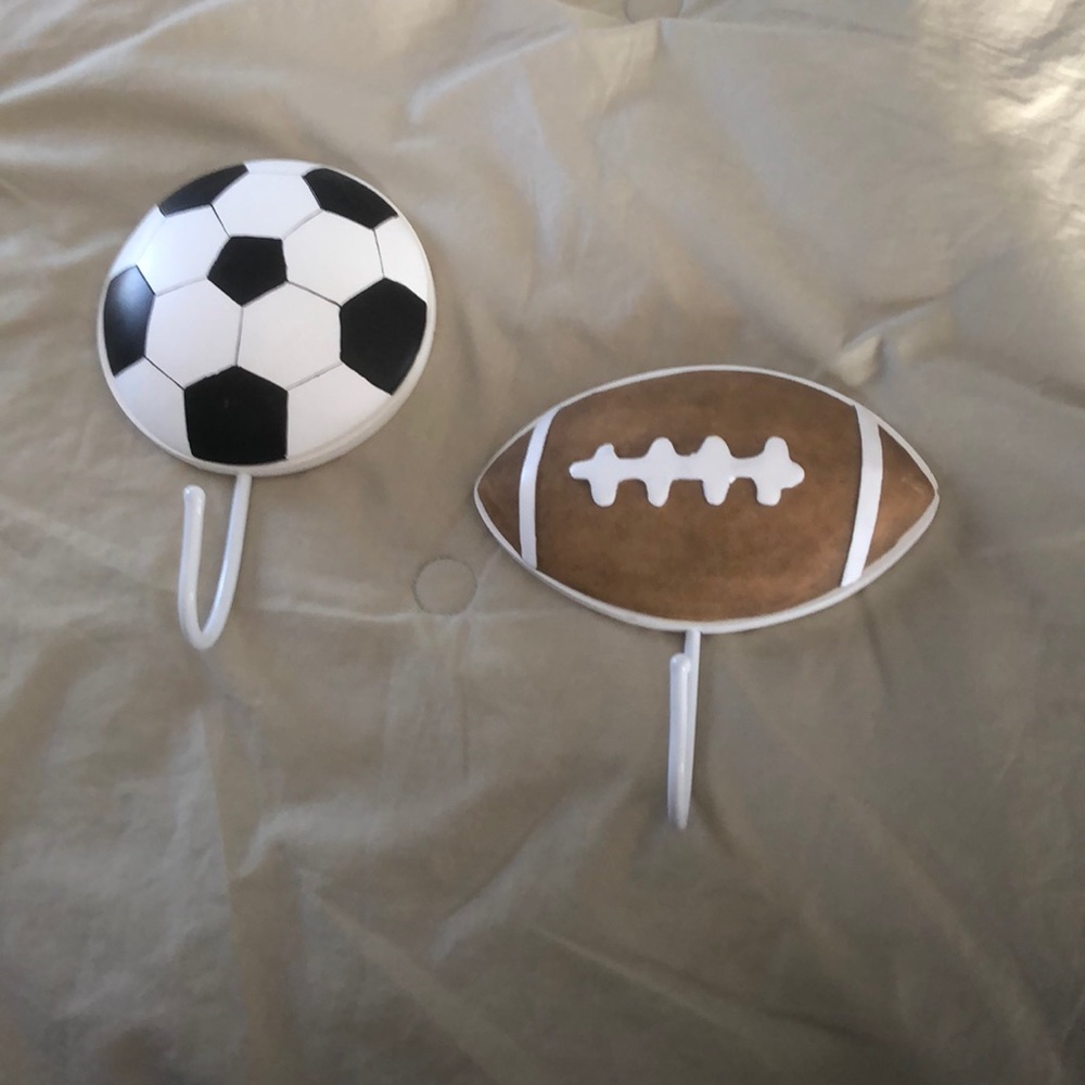 Sports hooks